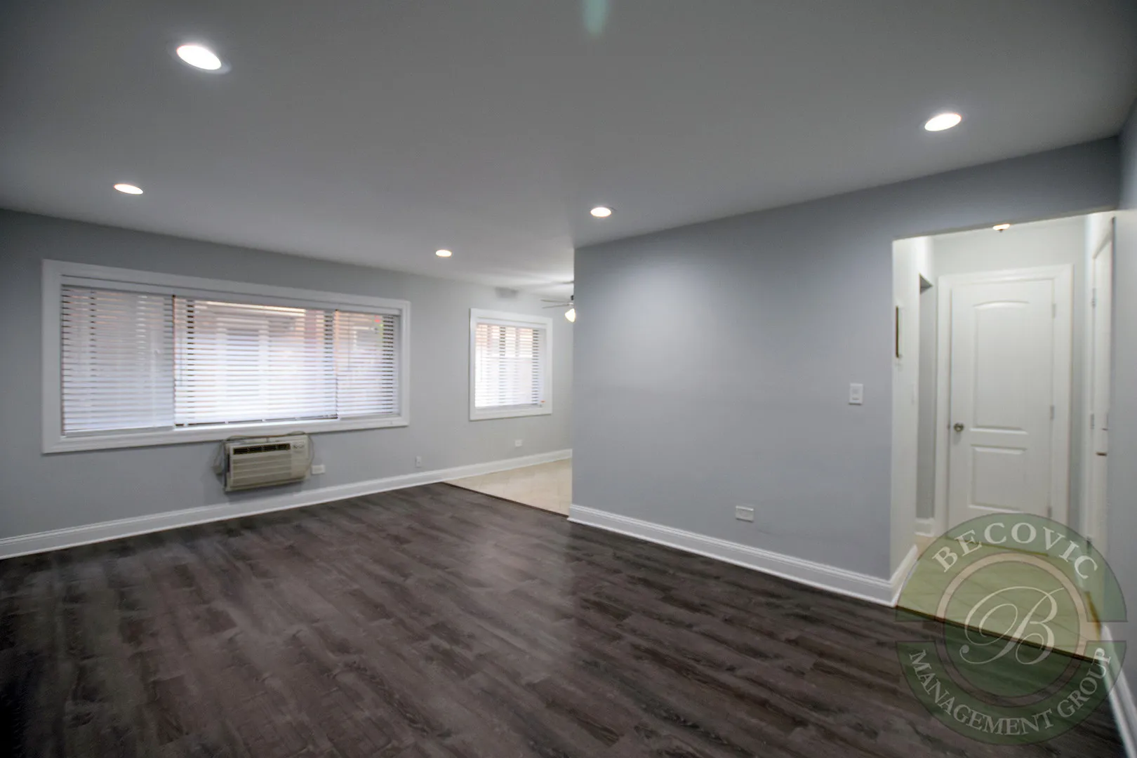 6826 N Ridge Blvd, ,  60645, USA 60645-unit#106-Chicago-IL