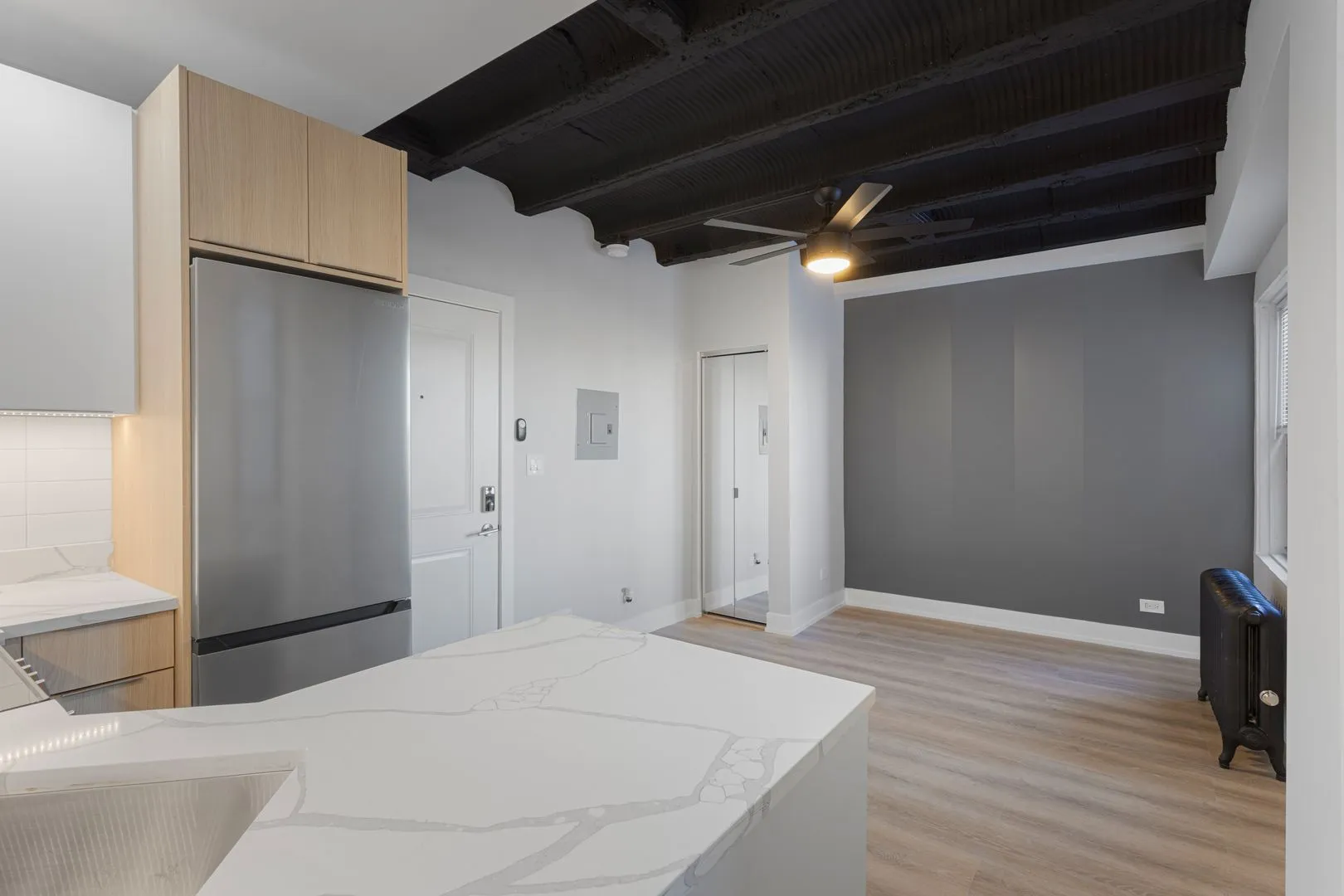 6026 N Winthrop Ave, ,  60660, USA 60660-unit#3B-Chicago-IL