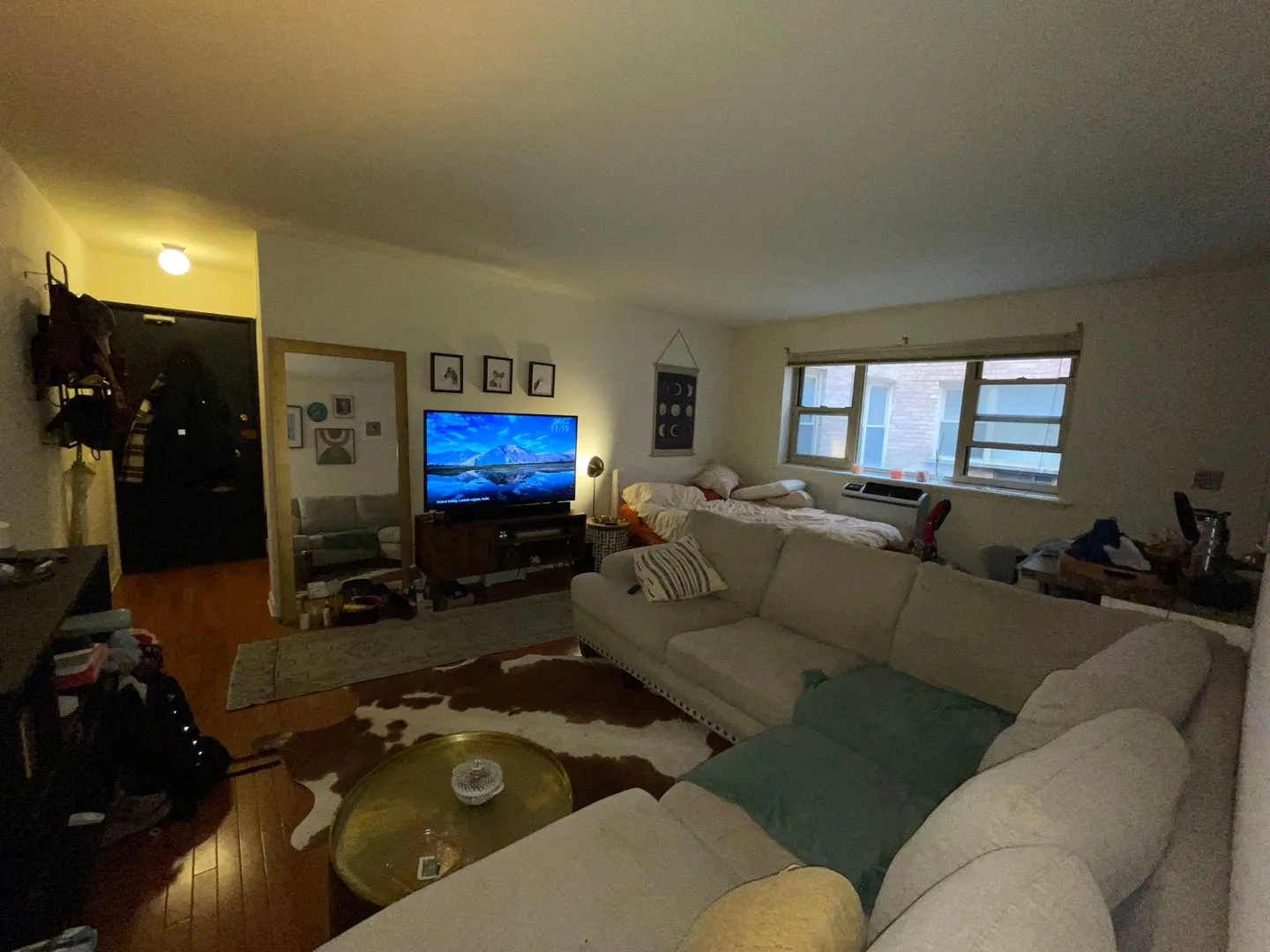 521 W Briar Pl, ,  60657, USA 60657-unit#205-Chicago-IL