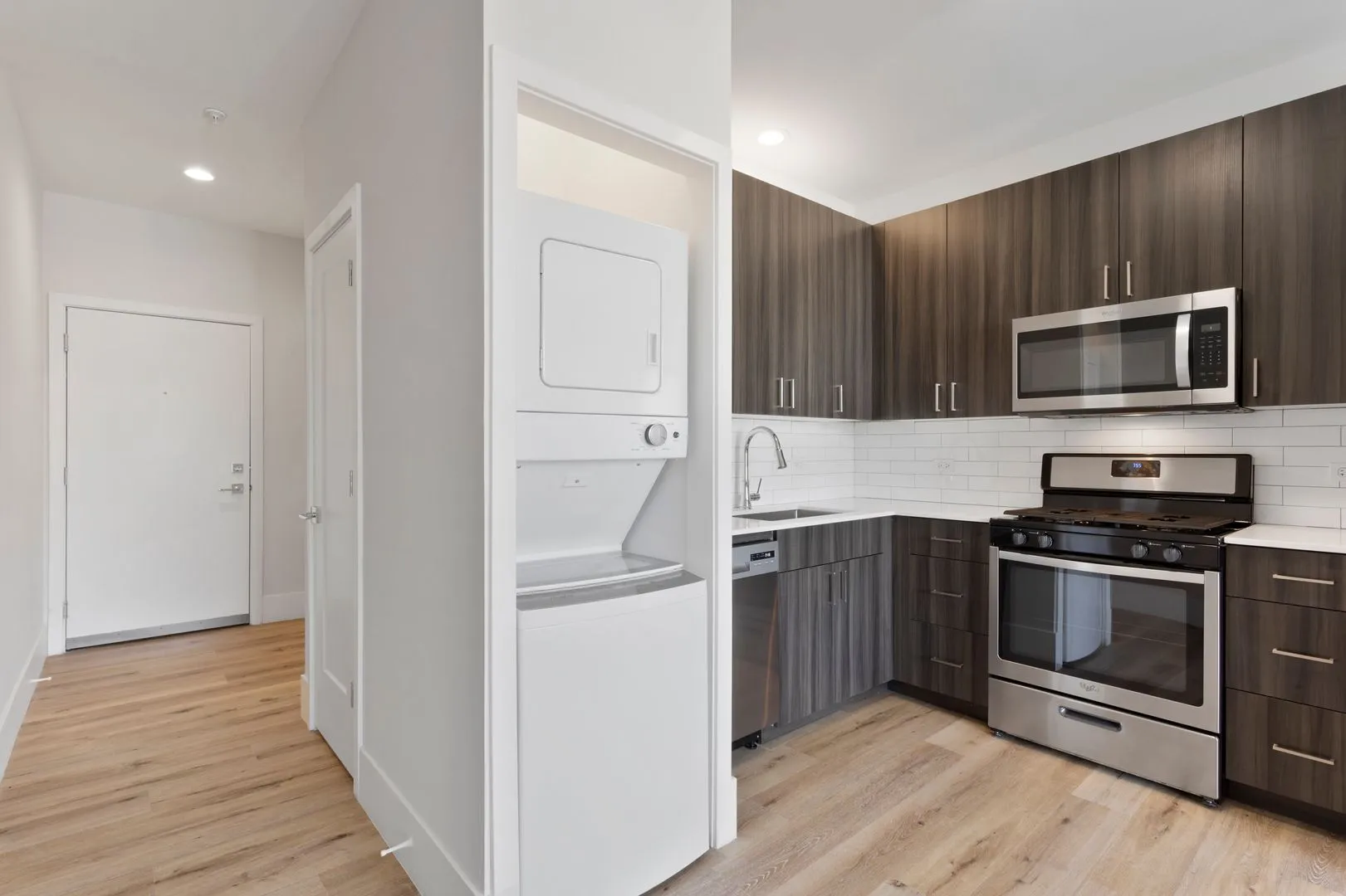 1531 W Howard St, ,  60626, USA 60626-unit#409-Chicago-IL