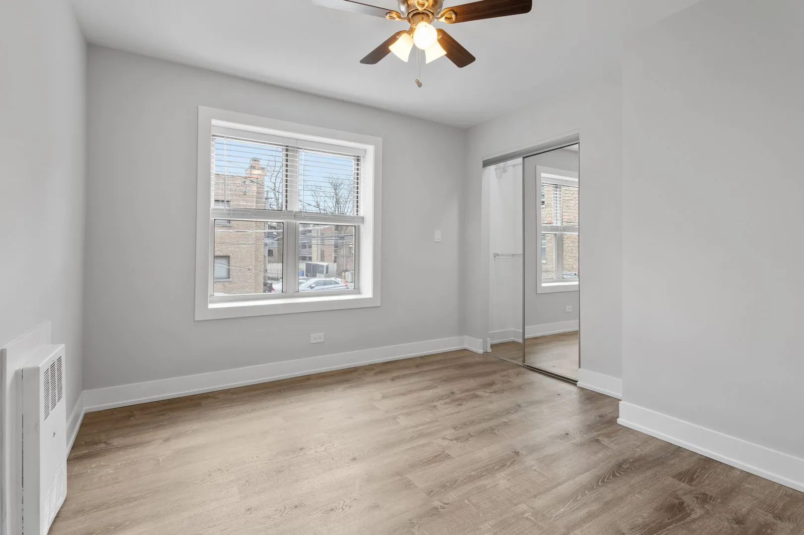 1303 W Estes Ave, ,  60626, USA 60626-unit#2E-Chicago-IL