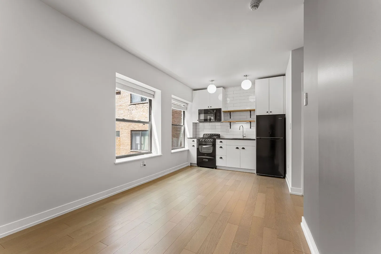 6019 N Winthrop Ave, , 60660, USA 60660-unit#411-Chicago-IL