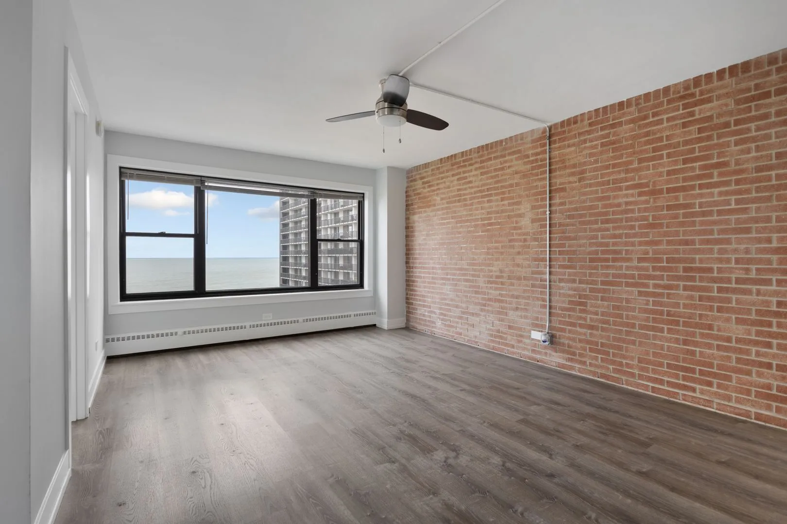 5858 N Sheridan Rd, ,  60660, USA 60660-unit#901-Chicago-IL