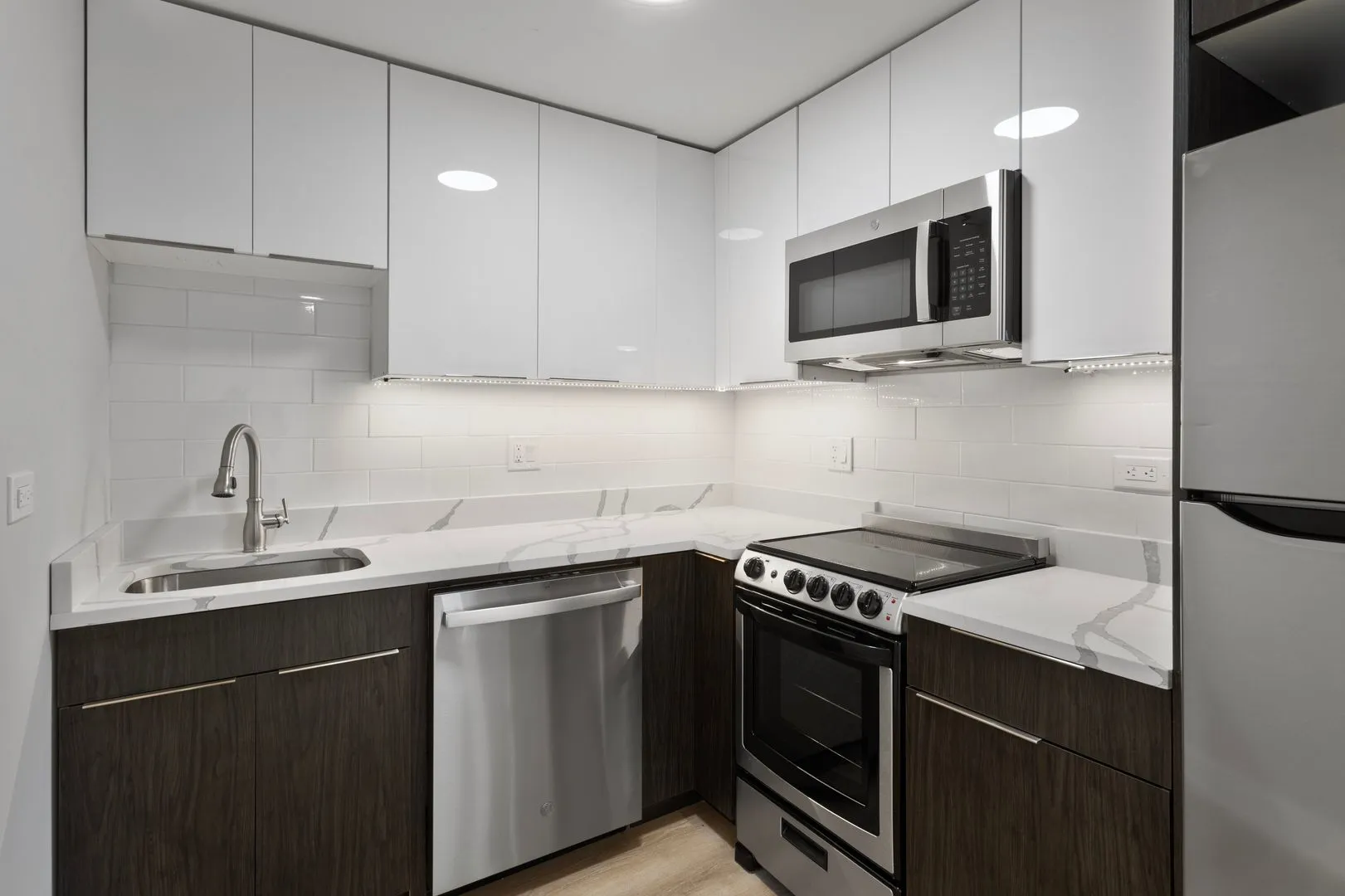 6026 N Winthrop Ave, ,  60660, USA 60660-unit#3G-Chicago-IL
