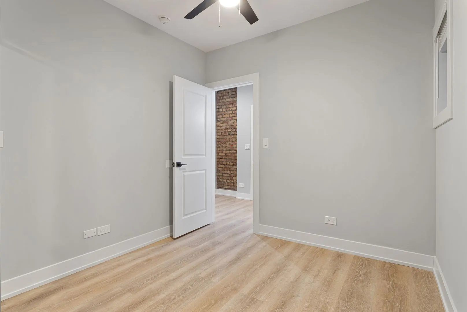 7736 N Eastlake Terrace, ,  60626, USA 60626-unit#2W-Chicago-IL