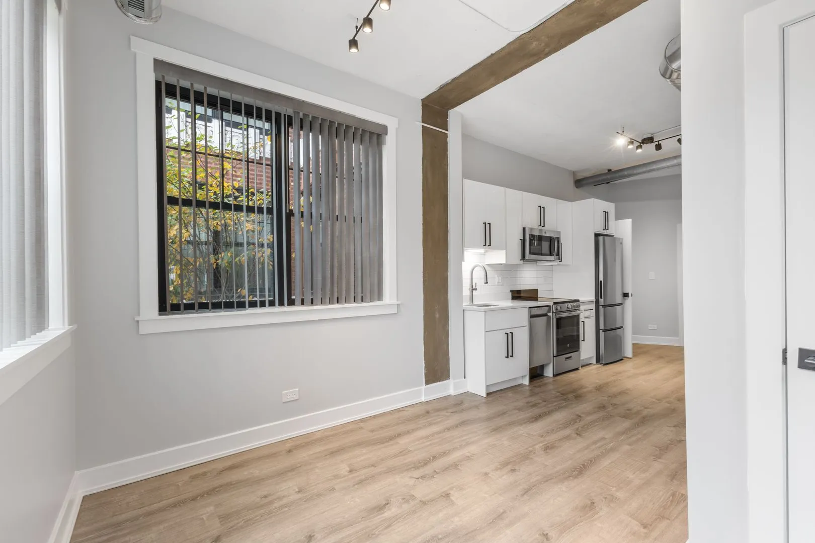 7645 N Sheridan Rd, ,  60626, USA 60626-unit#114-Chicago-IL