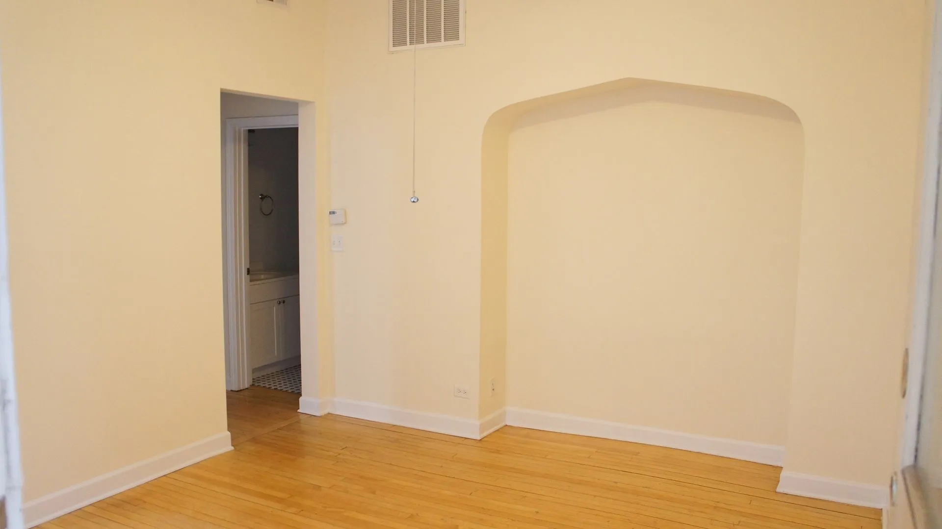 2134 W Concord Pl, , 60647, USA 60647-unit#1R-Chicago-IL