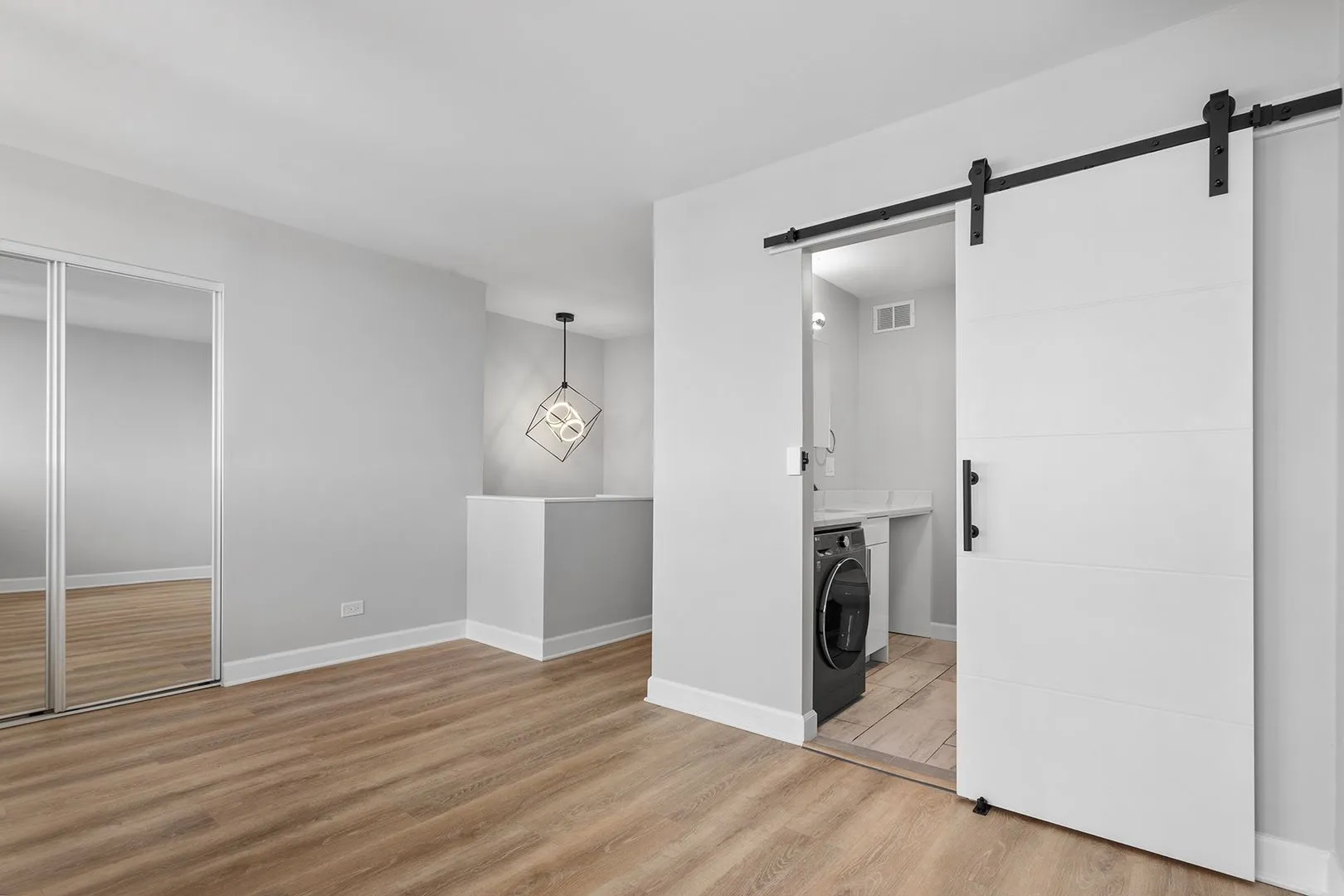 6166 N Sheridan Rd, , 60660, USA 60660-unit#26D-Chicago-IL