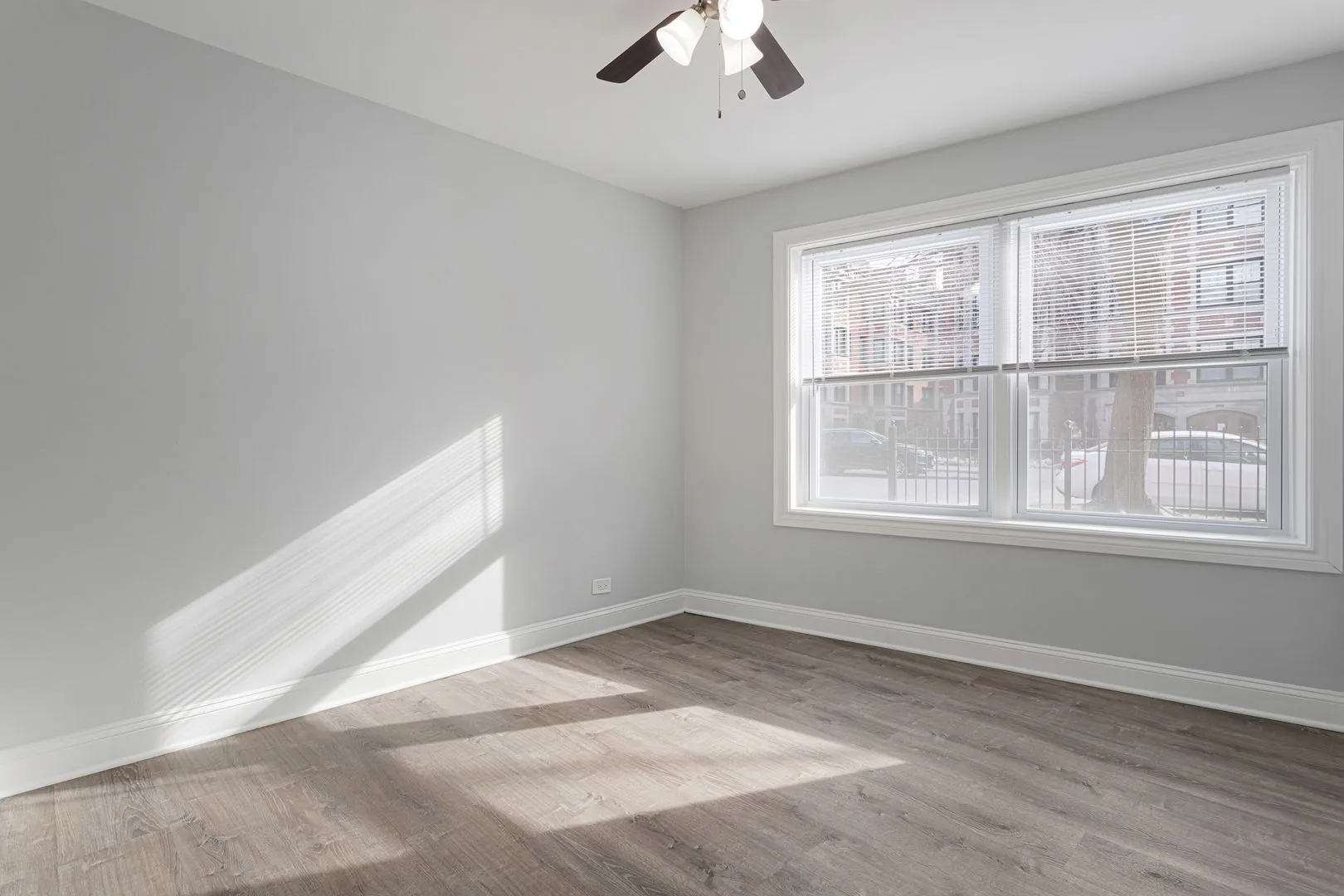 7638 N Eastlake Terrace, ,  60626, USA 60626-unit#G-Chicago-IL