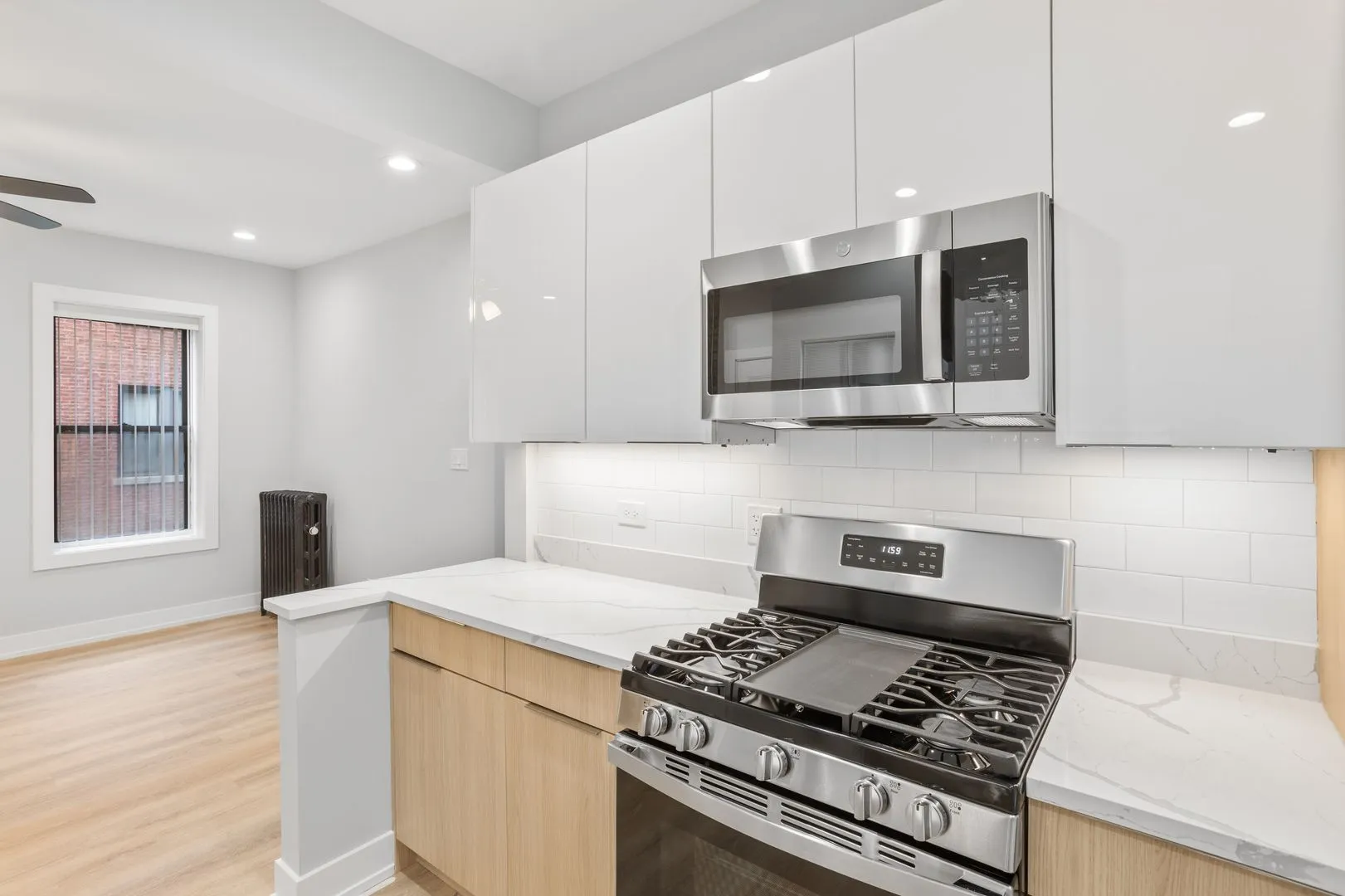 7419 N Clark St, ,  60626, USA 60626-unit#1-Chicago-IL