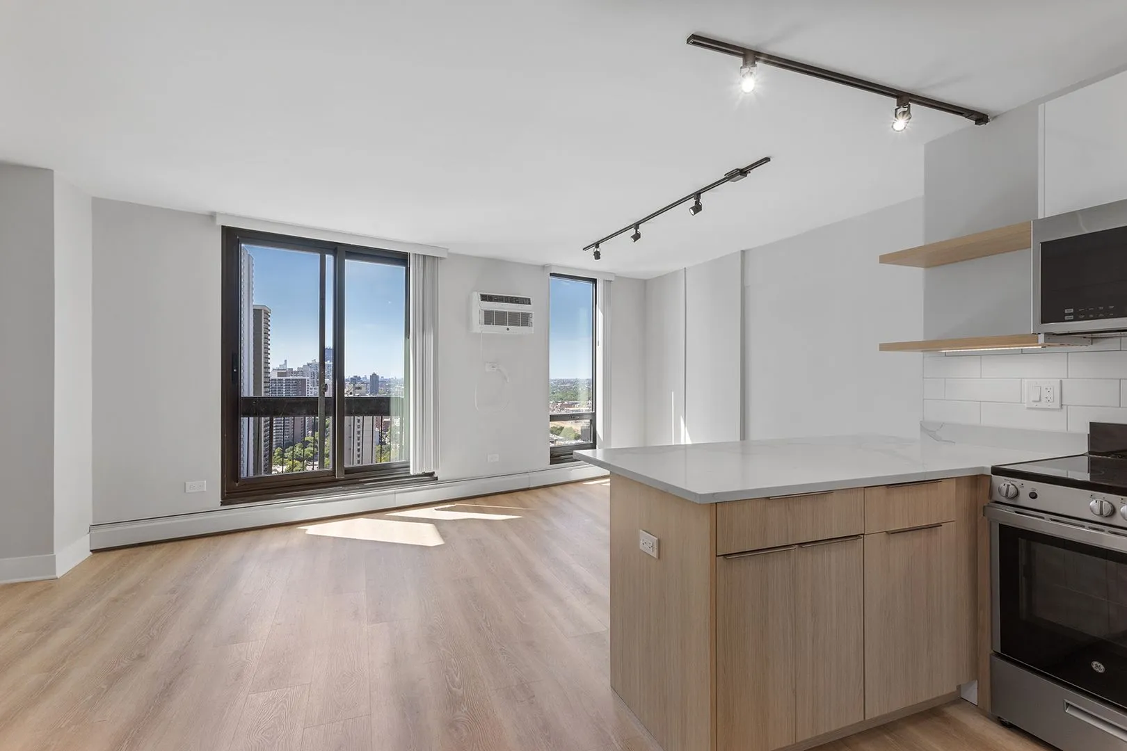 6166 N Sheridan Rd, ,  60660, USA 60660-unit#4J-Chicago-IL