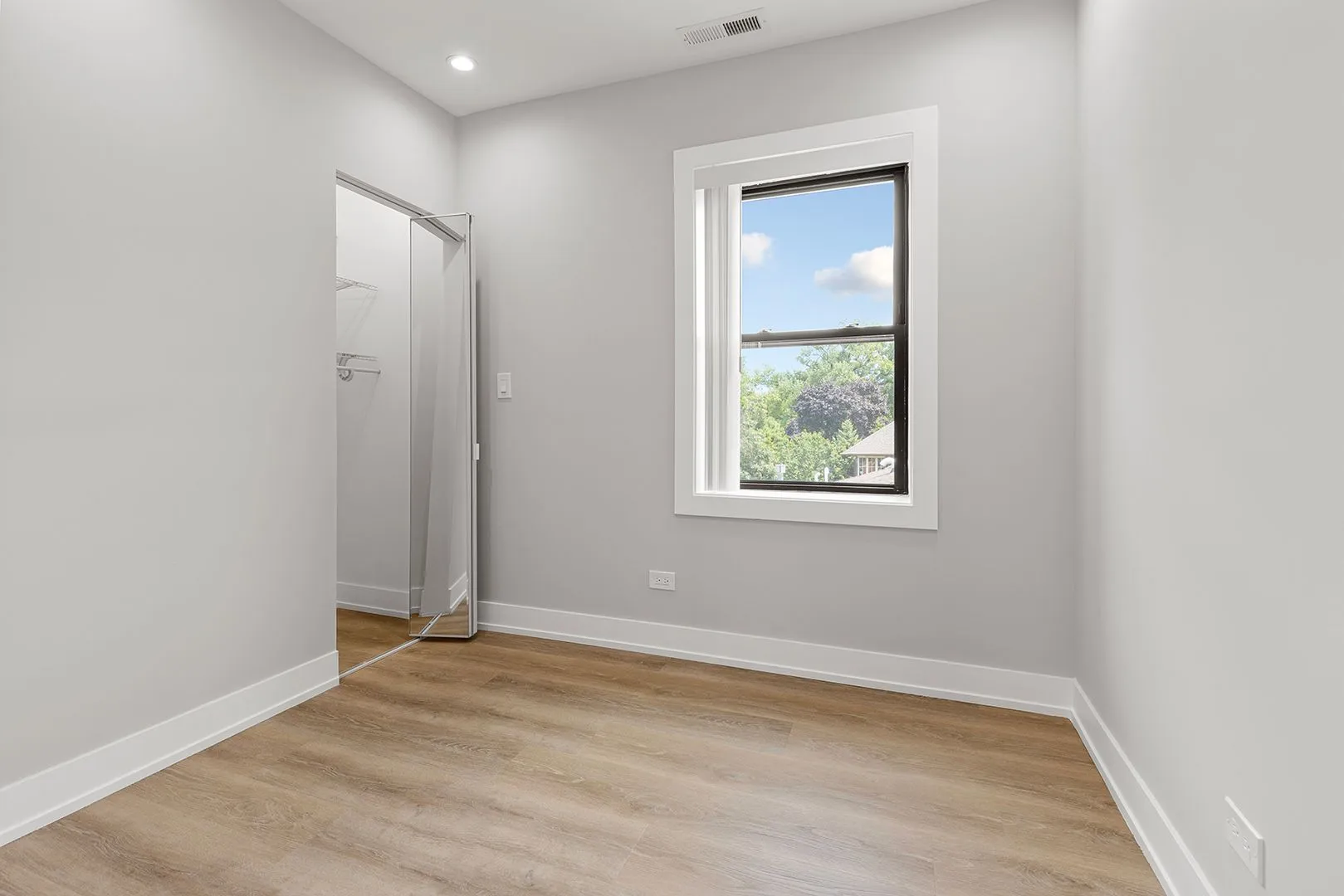 1548 W Juneway Terrace, ,  60626, USA 60626-unit#3B-Chicago-IL