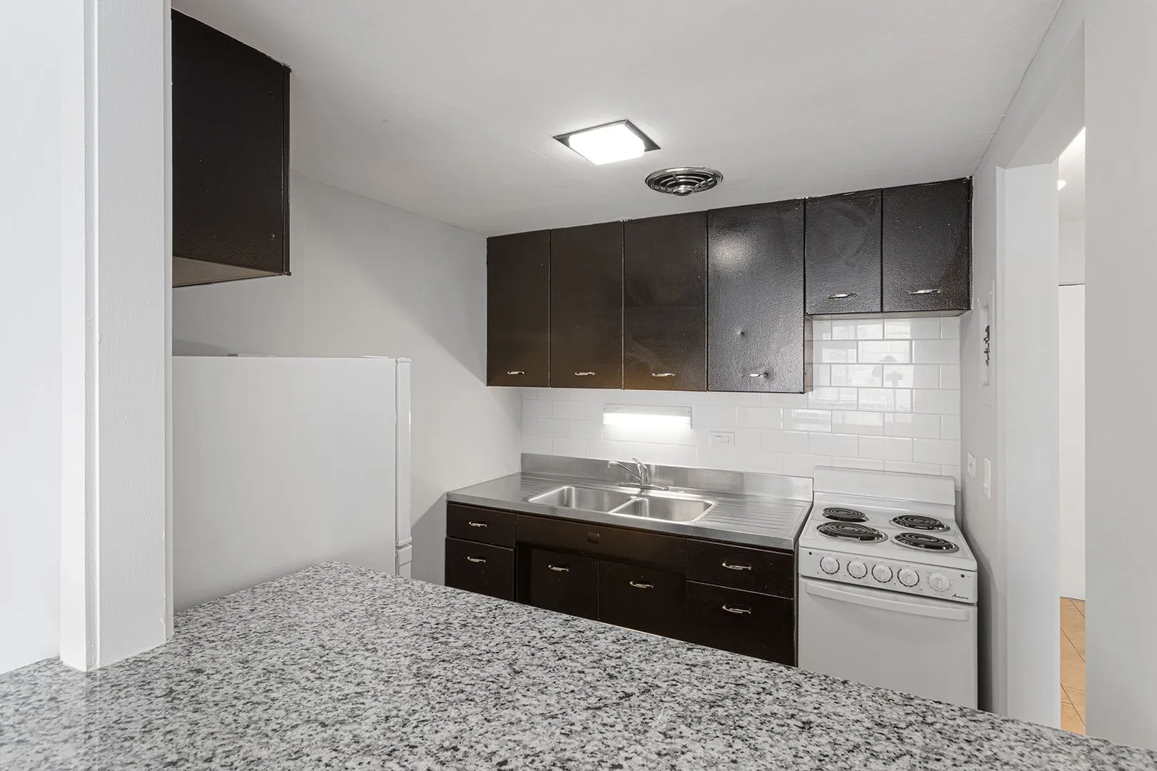 6012 N Kenmore Ave, , 60660, USA 60660-unit#2E-Chicago-IL