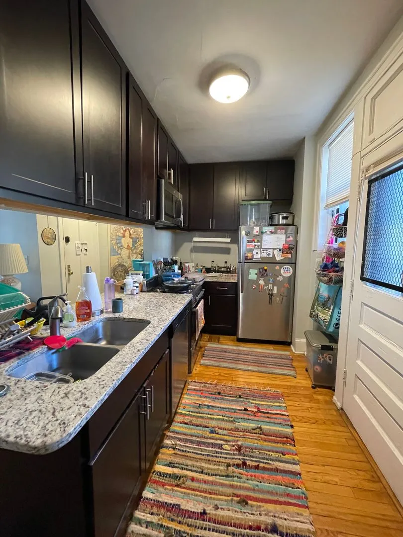 1331 W Touhy Ave, , 60626, USA 60626-unit#3S-Chicago-IL