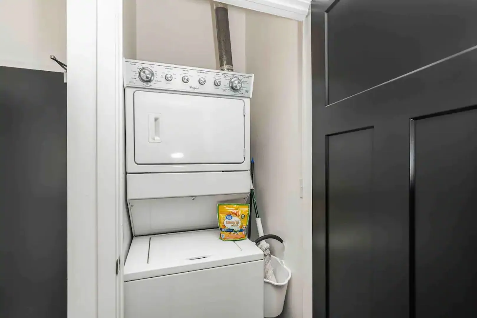 6355 N Wayne Ave, , 60660, USA 60660-unit#31-Chicago-IL