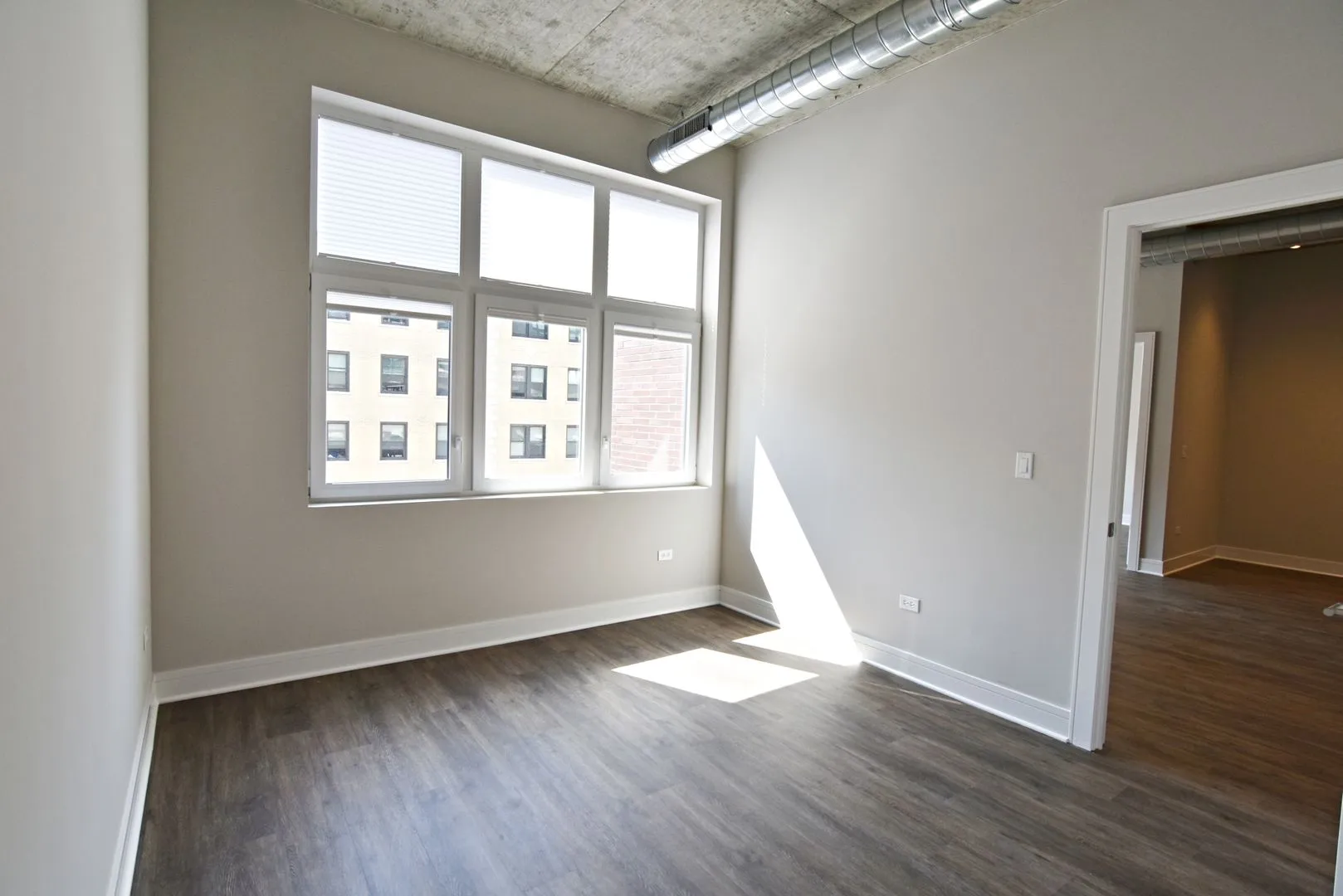 N Broadway, , , USA IL-unit#3833-405-Chicago-IL