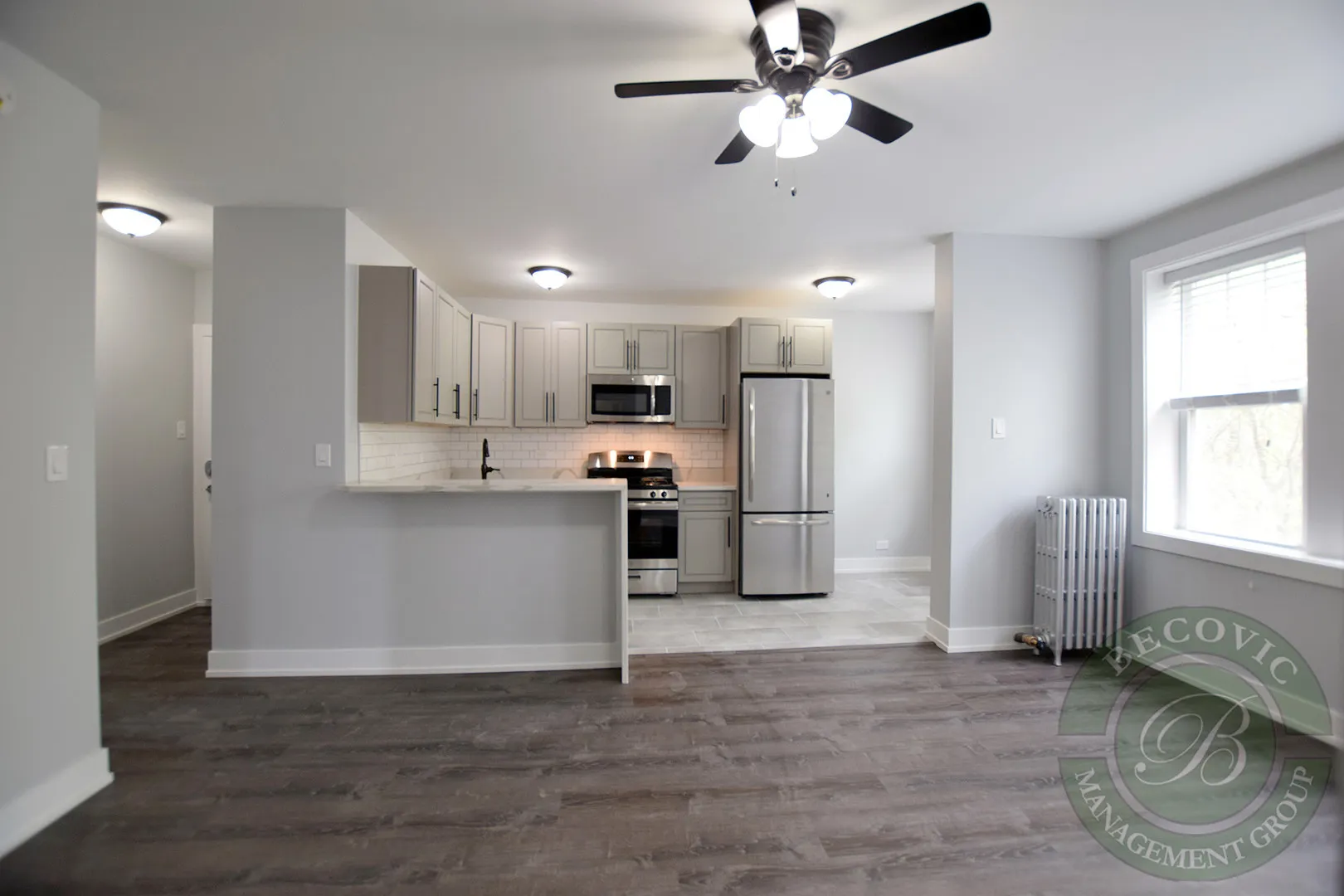 1521 W Sherwin Ave, , 60626, USA 60626-unit#402-Chicago-IL
