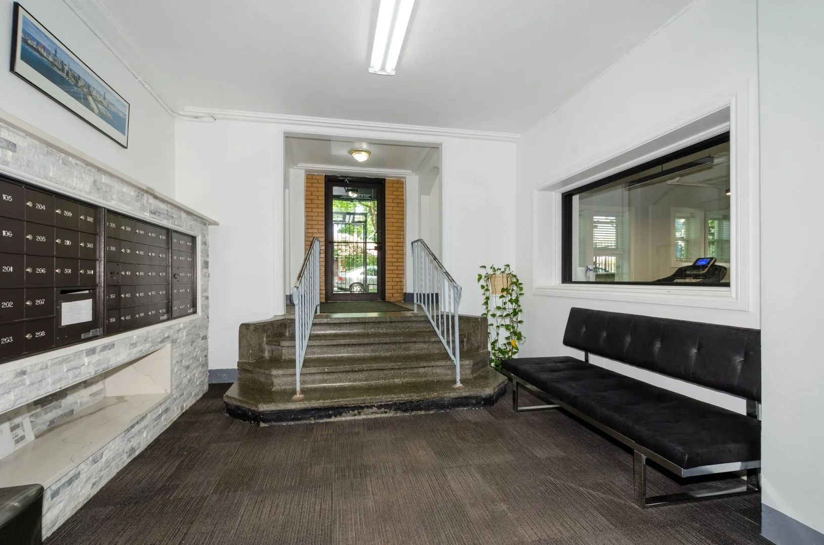 1521 W Sherwin Ave, ,  60626, USA 60626-unit#103-Chicago-IL
