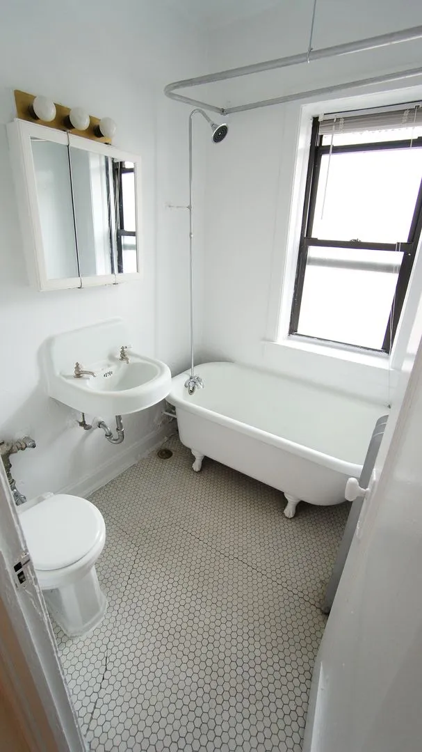 3312 W Schubert Ave, ,  60647, USA 60647-unit#GCC-Chicago-IL