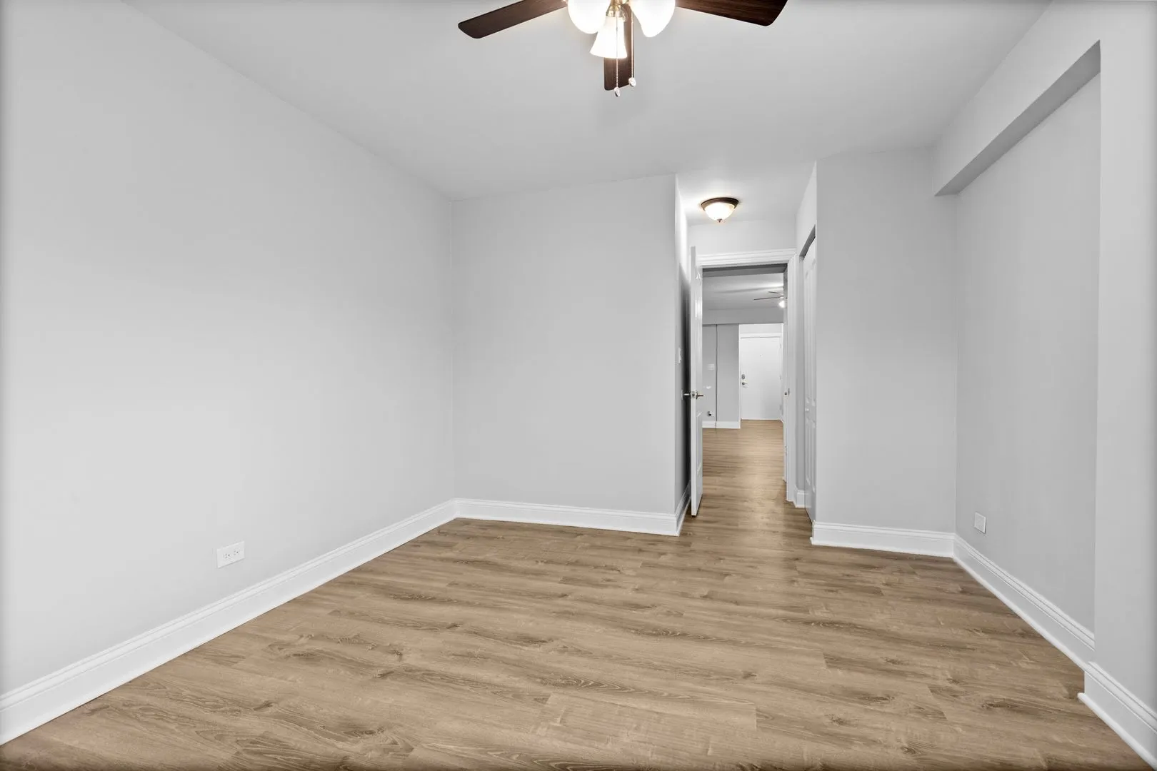 7710 N Sheridan Rd, ,  60626, USA 60626-unit#302-Chicago-IL