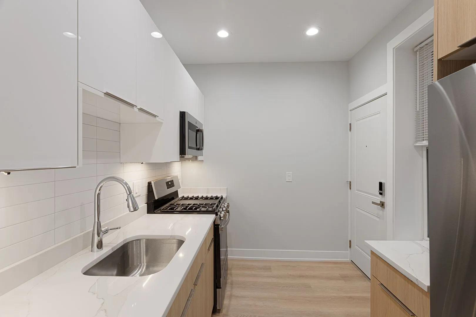 6946 N Wolcott Ave, , 60626, USA 60626-unit#2-Chicago-IL