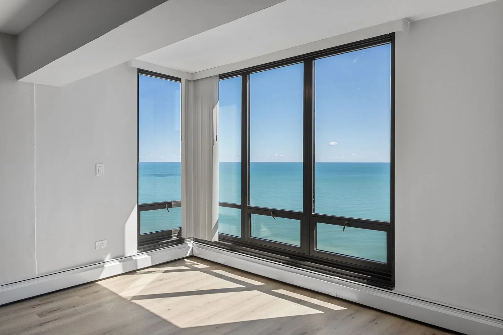 6166 N Sheridan Rd, ,  60660, USA 60660-unit#8F-Chicago-IL