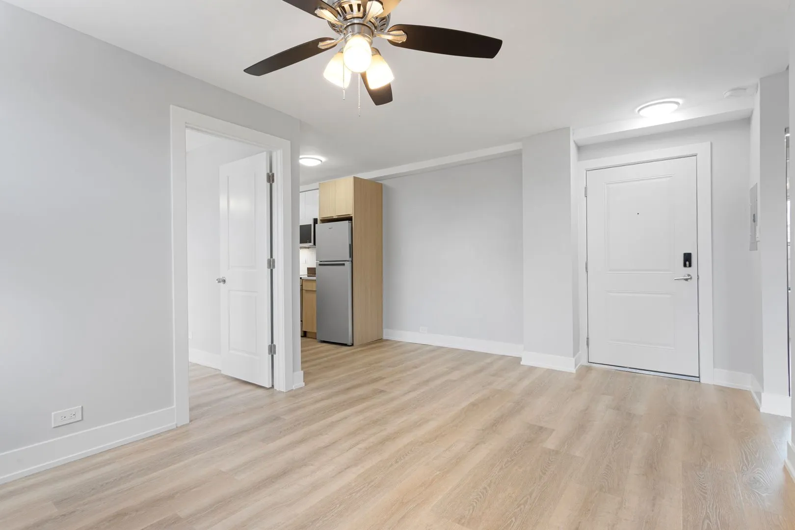 6026 N Winthrop Ave, ,  60660, USA 60660-unit#4G-Chicago-IL