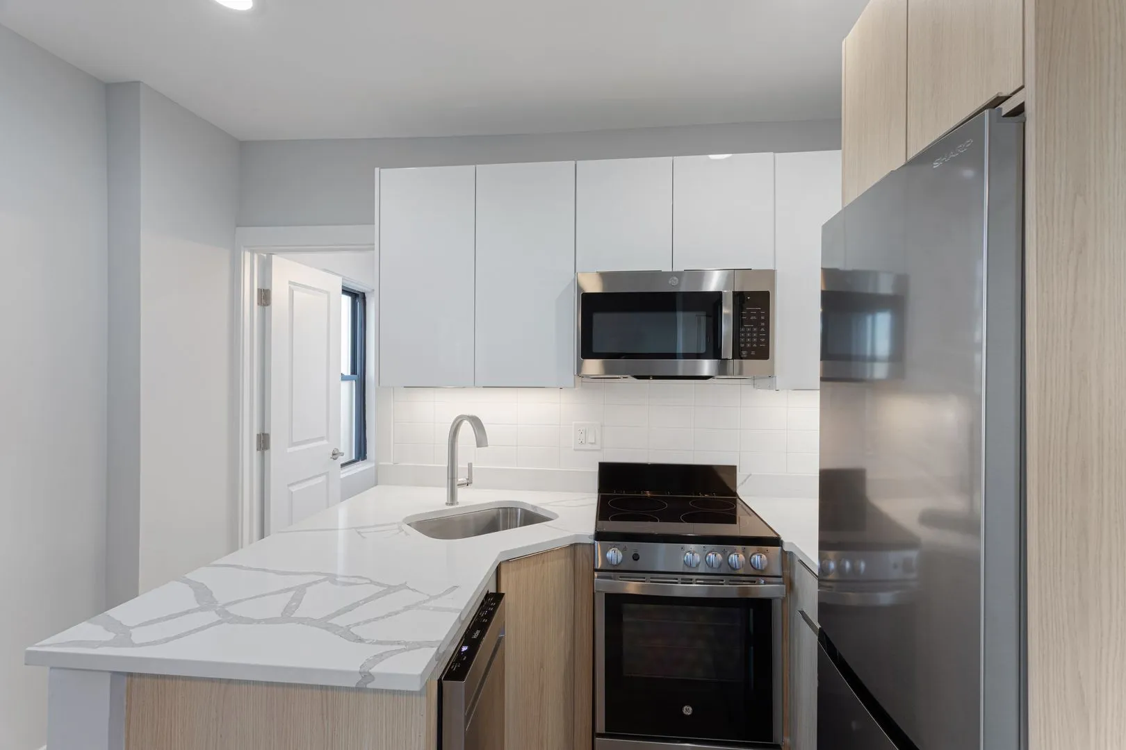 6026 N Winthrop Ave, ,  60660, USA 60660-unit#7B-Chicago-IL