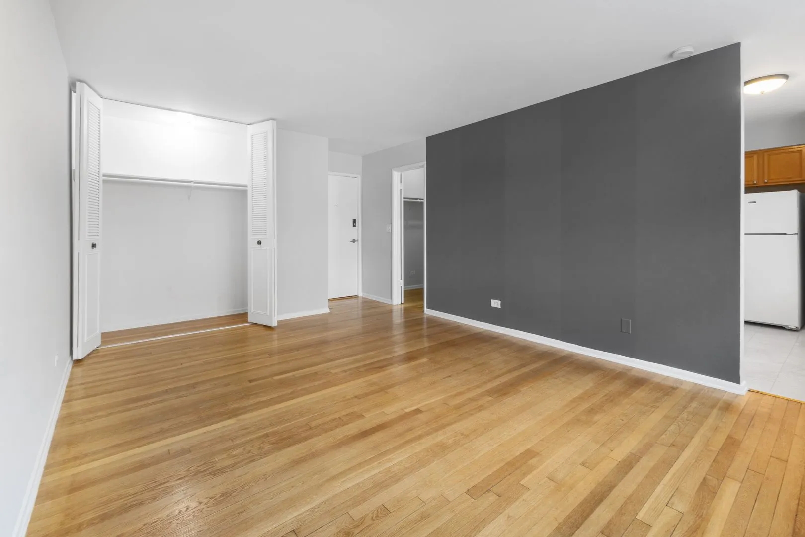 6021 N Winthrop Ave, , 60660, USA 60660-unit#408-Chicago-IL