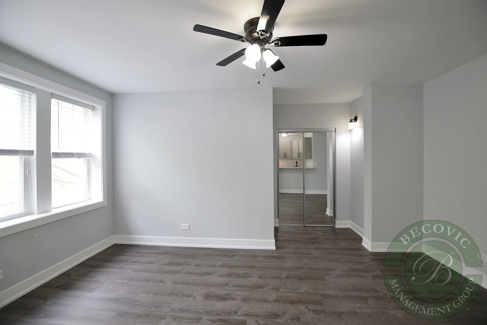 1521 W Sherwin Ave, , 60626, USA 60626-unit#402-Chicago-IL