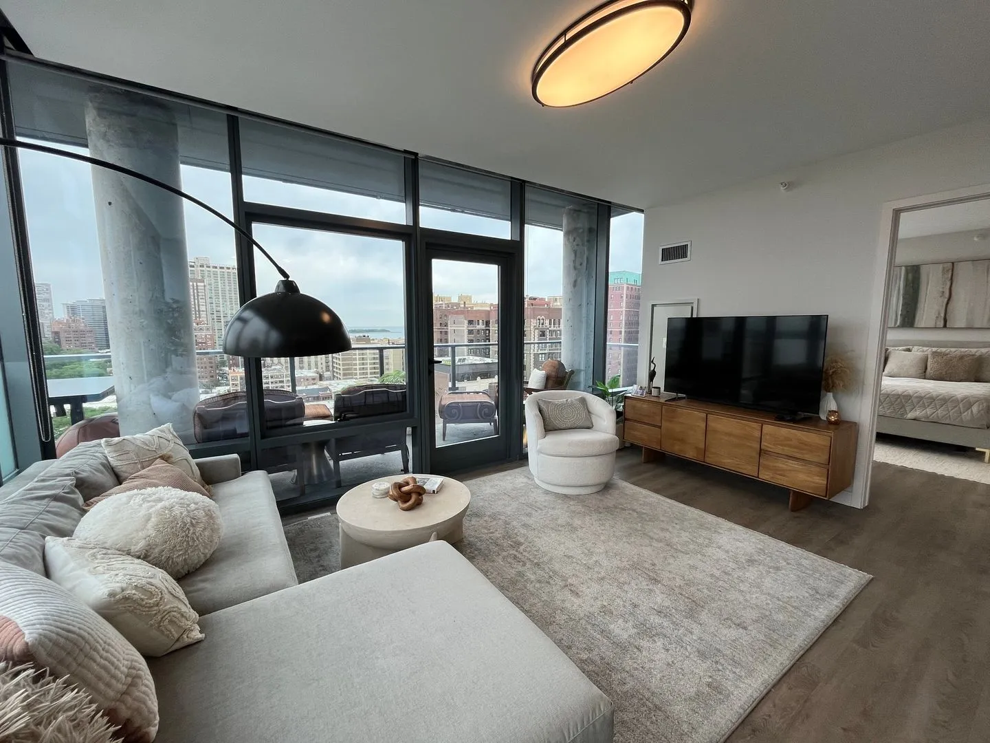 450-454 W Belmont Ave, , 60657, USA 60657-unit#806-Chicago-IL