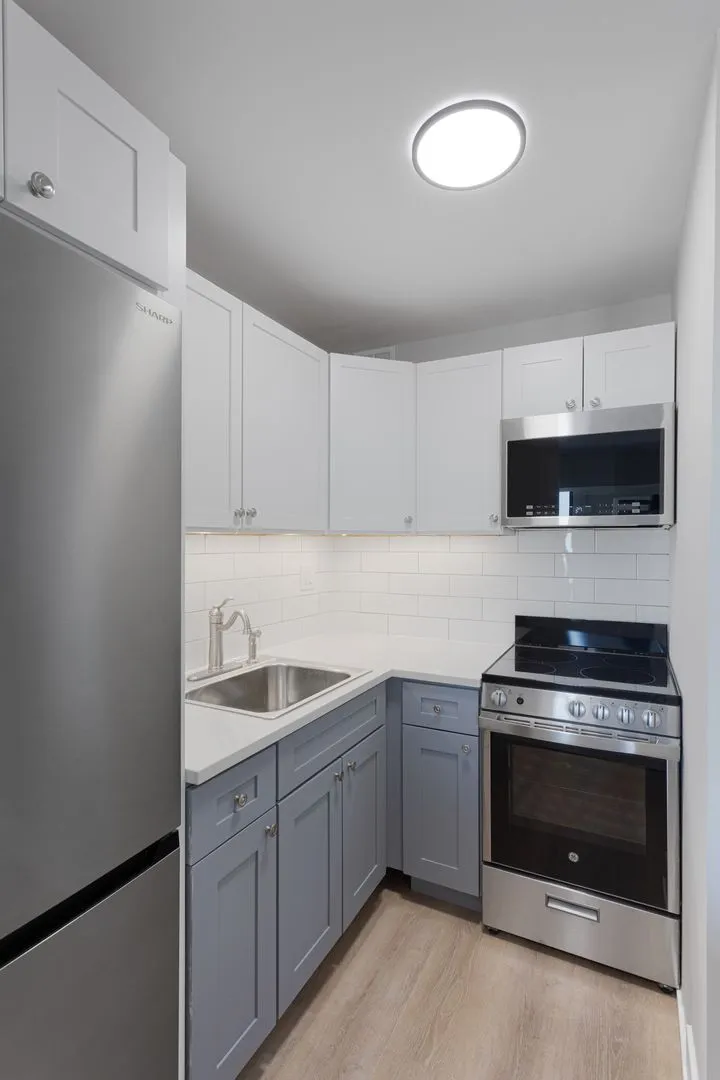 6166 N Sheridan Rd, , 60660, USA 60660-unit#16B-Chicago-IL