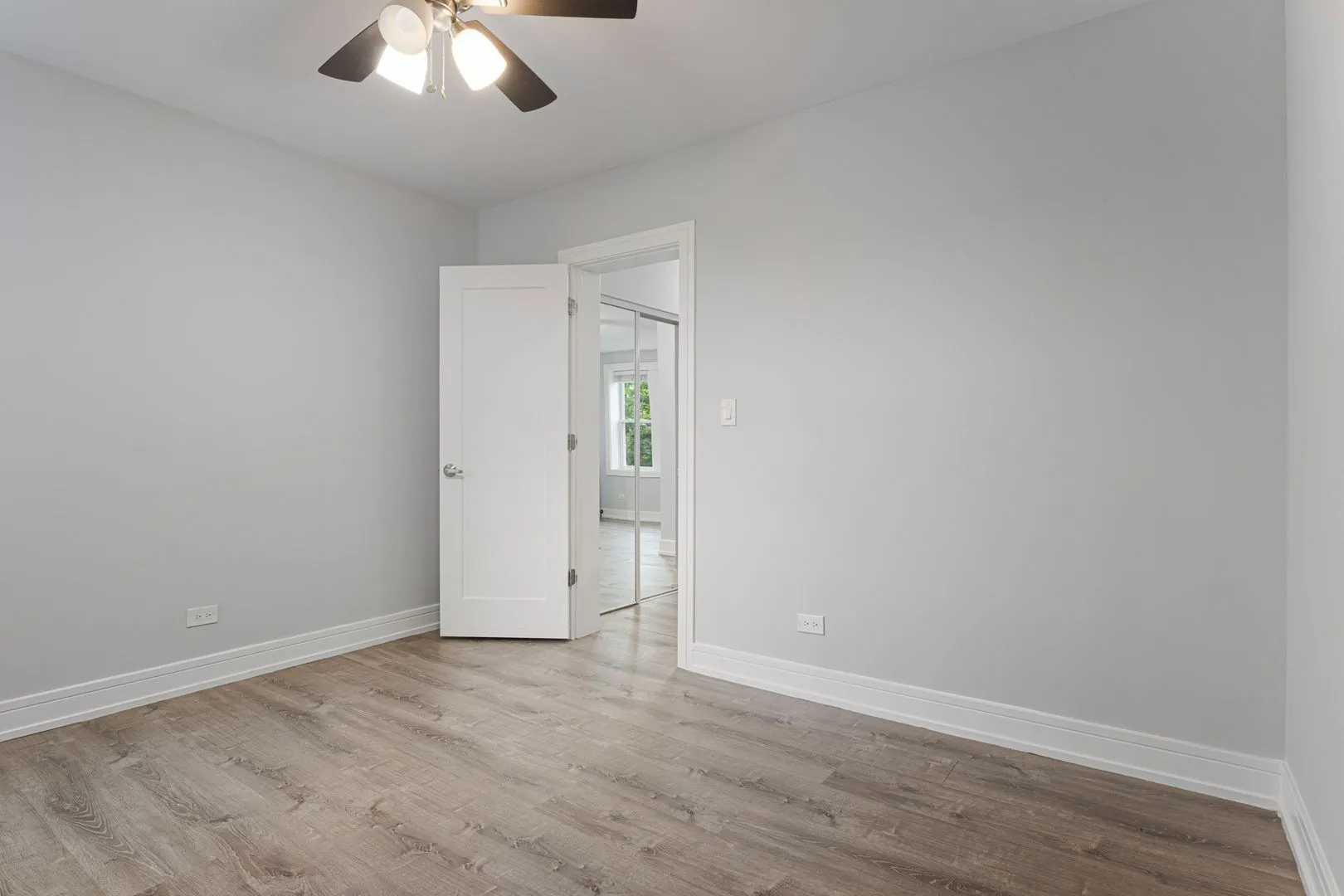 1521 W Sherwin Ave, , 60626, USA 60626-unit#501-Chicago-IL