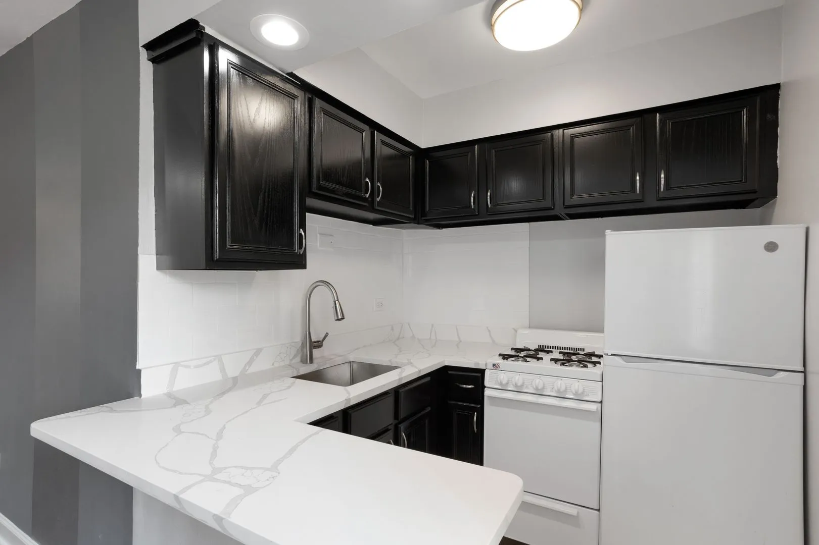 6758 N Sheridan Rd, ,  60626, USA 60626-unit#247-Chicago-IL