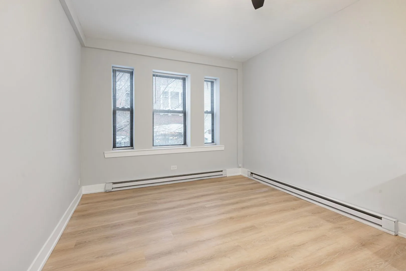 1634 W Howard St, ,  60626, USA 60626-unit#208-Chicago-IL