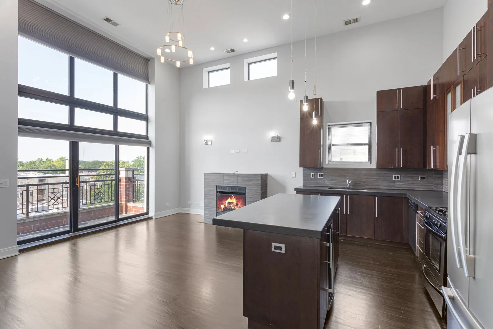 1412 W Morse Ave, , 60626, USA 60626-unit#5A-Chicago-IL