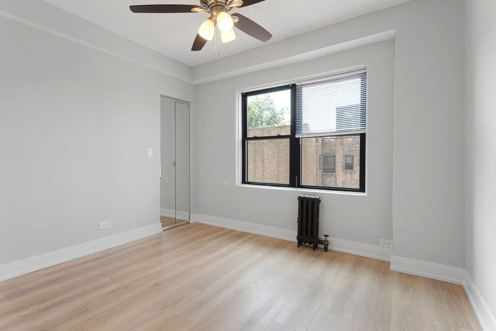 6026 N Winthrop Ave, ,  60660, USA 60660-unit#4G-Chicago-IL