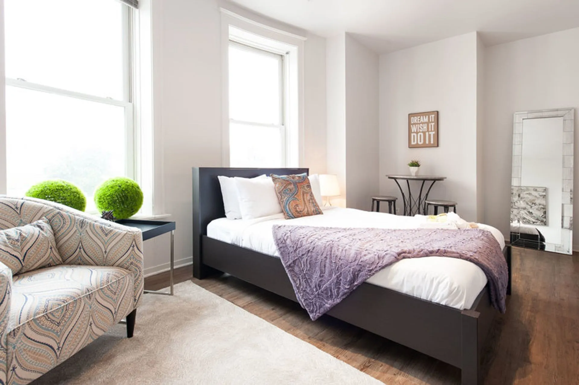 1755 N Damen Ave, ,  60647, USA 60647-unit#202-Chicago-IL