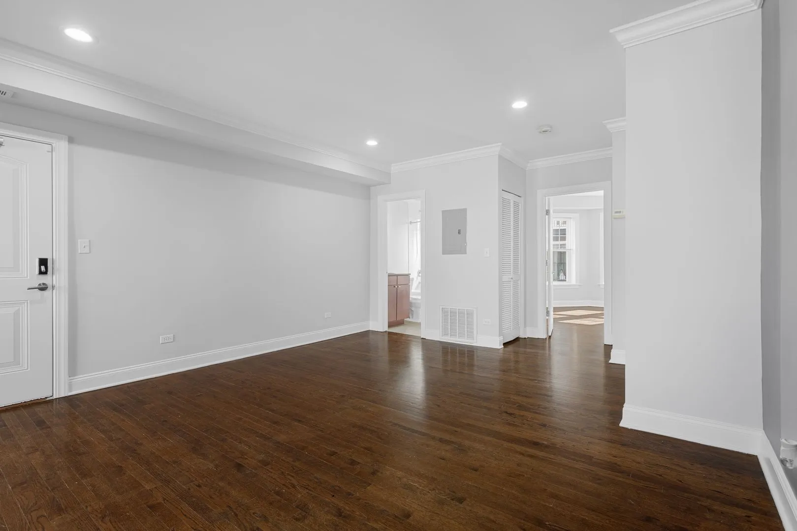 7728 N Ashland Ave, ,  60626, USA 60626-unit#D2-Chicago-IL