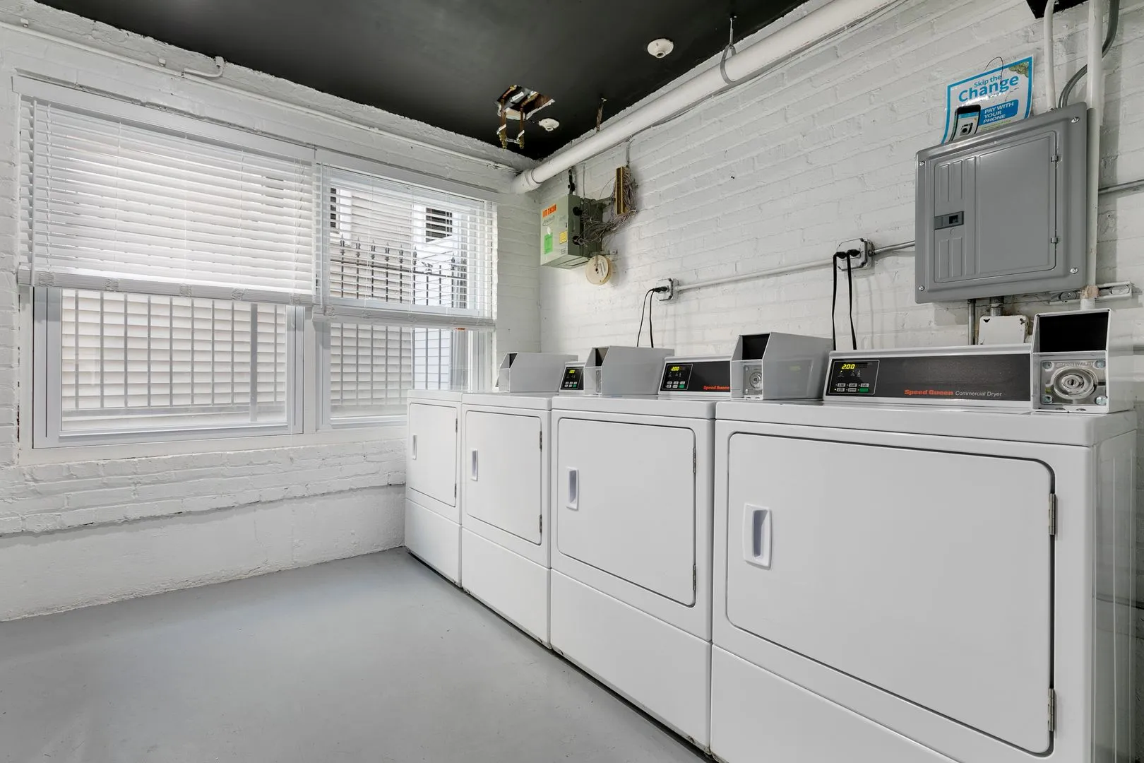 7630 N Eastlake Terrace, ,  60626, USA 60626-unit#2W-Chicago-IL