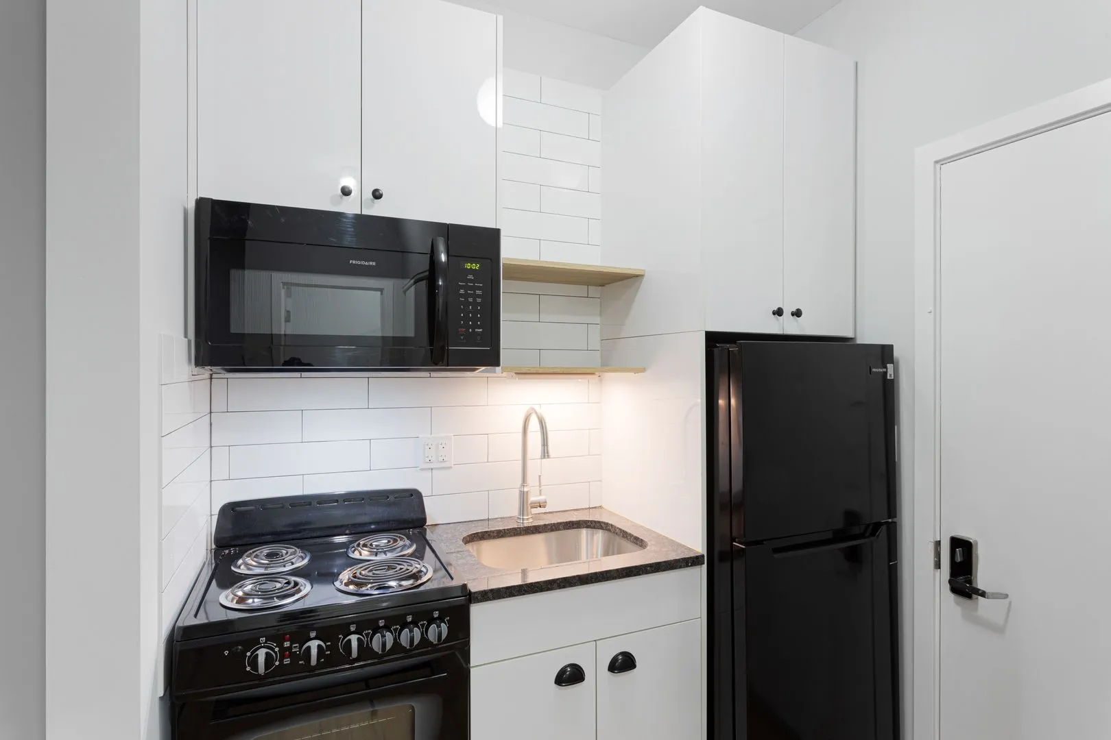 6019 N Winthrop Ave, ,  60660, USA 60660-unit#104-Chicago-IL