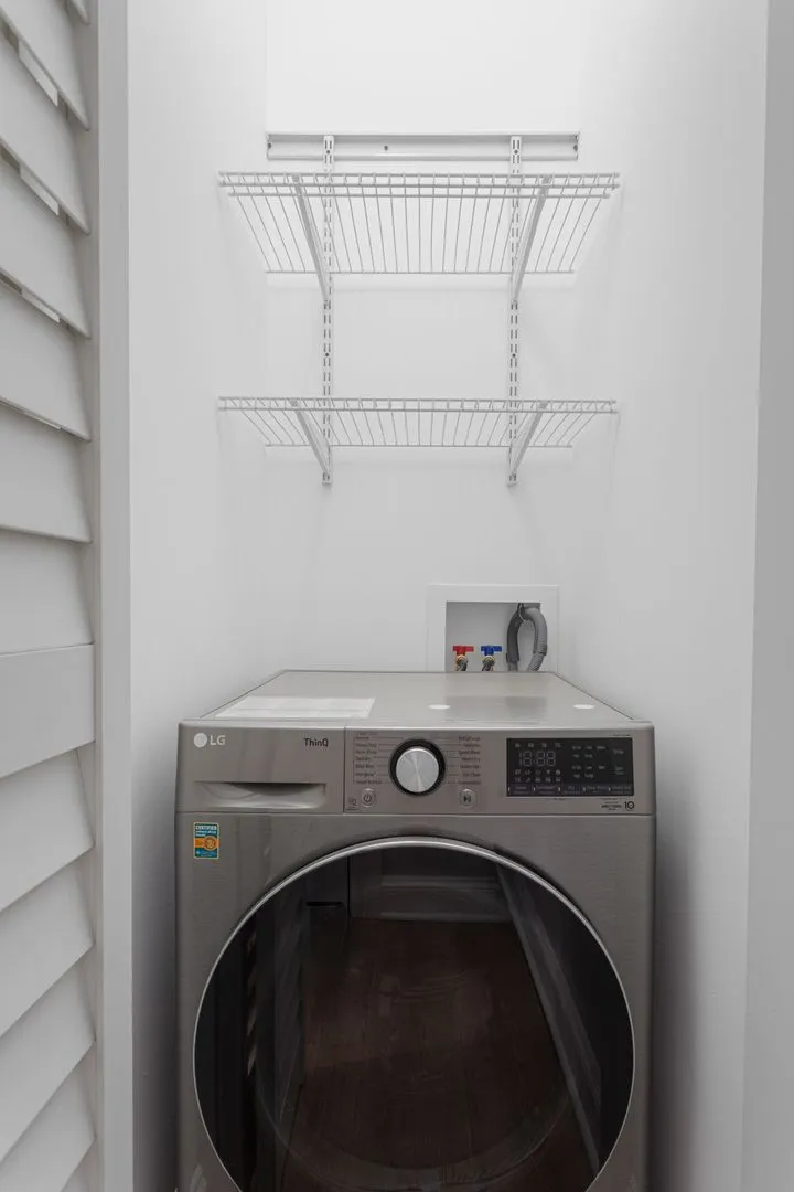 1631 W Chase Ave, , 60626, USA 60626-unit#1J-Chicago-IL