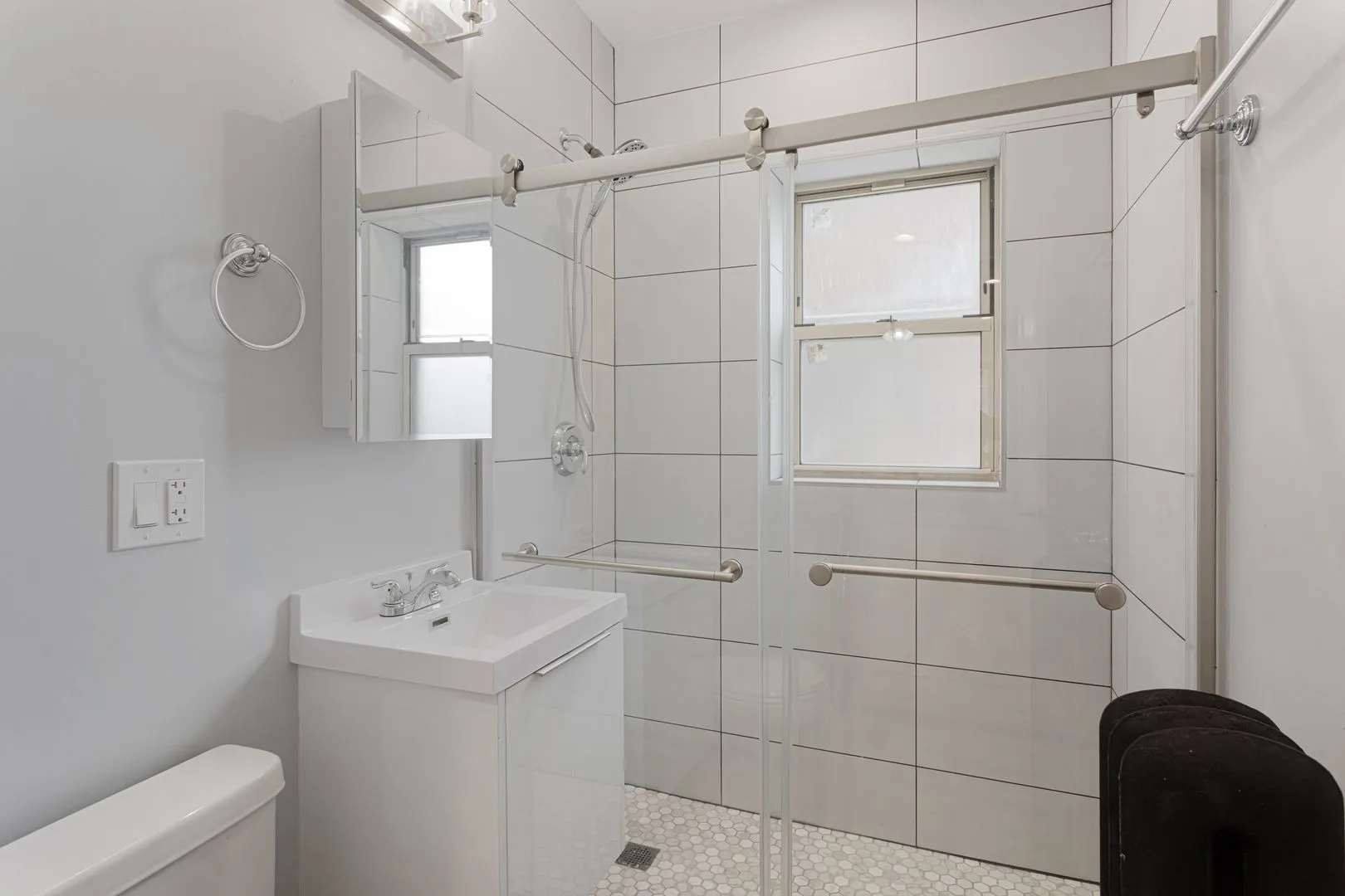 1629 W Chase Ave, ,  60626, USA 60626-unit#2D-Chicago-IL