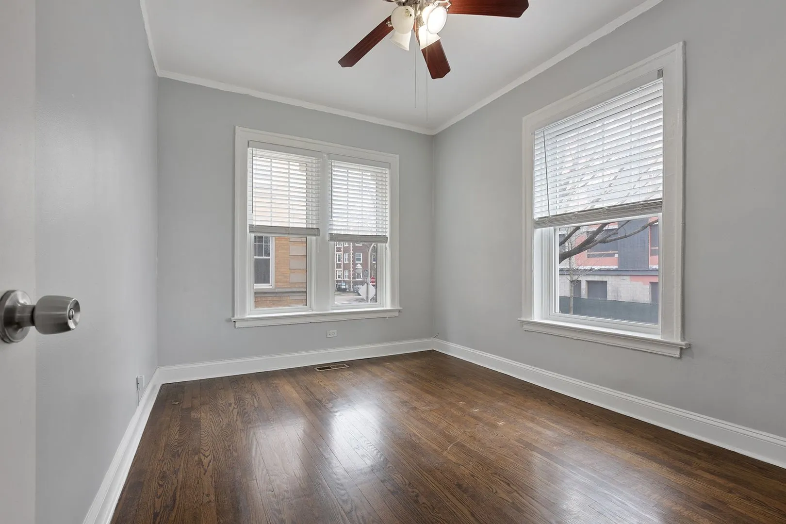 1114 W Glenlake Ave, , 60660, USA 60660-unit#1ST FLOOR-Chicago-IL