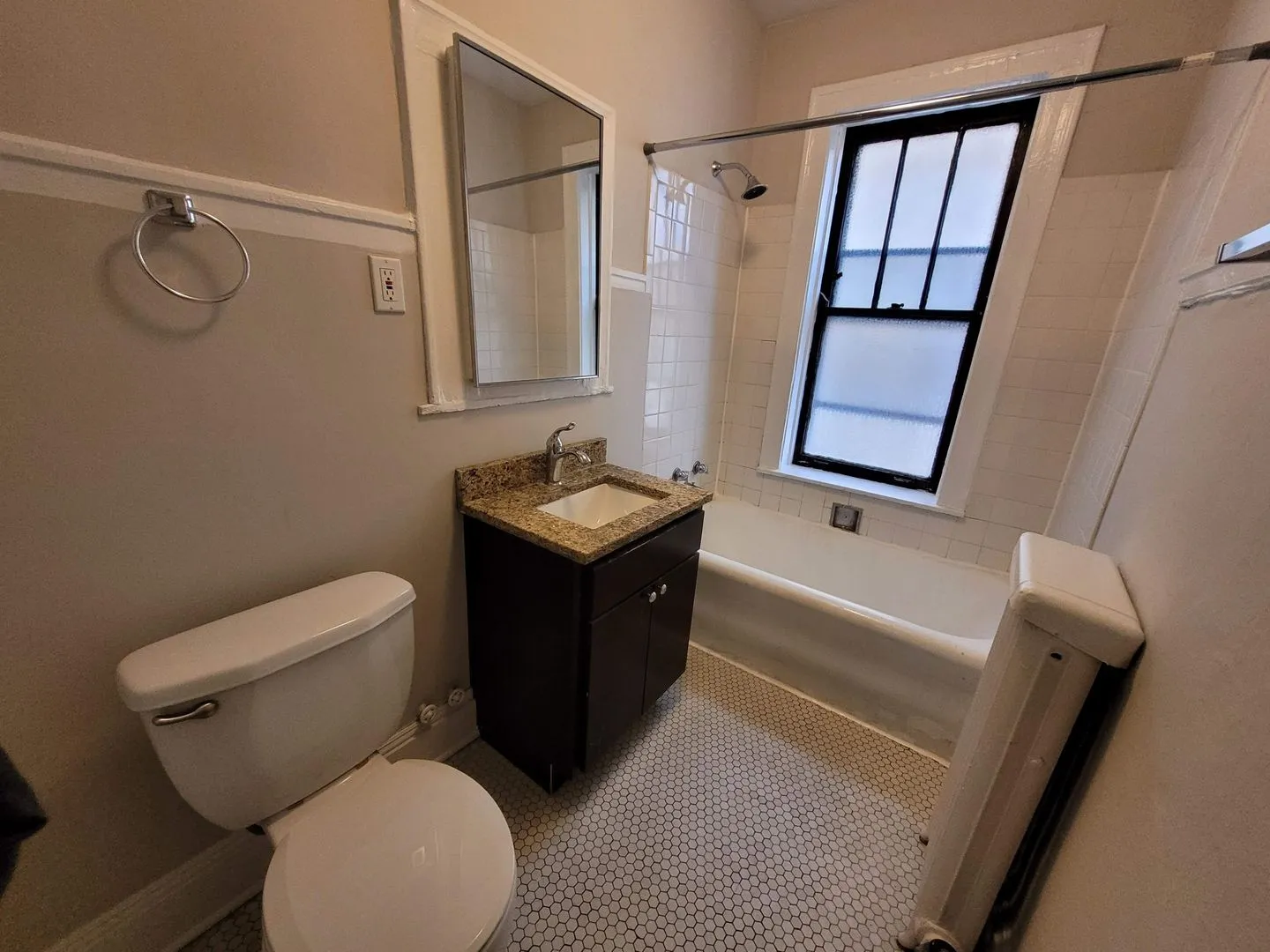 2259 W Eastwood Ave, ,  60625, USA 60625-unit#2N-Chicago-IL