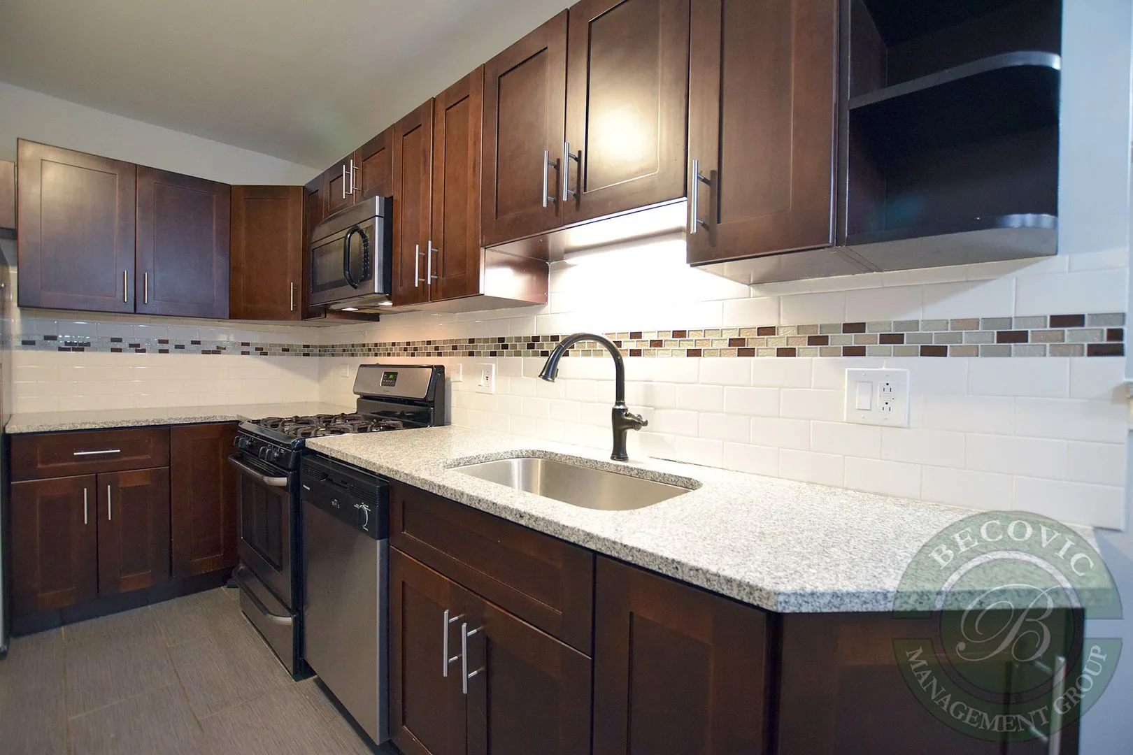 4701 N Albany Ave, , 60625, USA 60625-unit#G-Chicago-IL