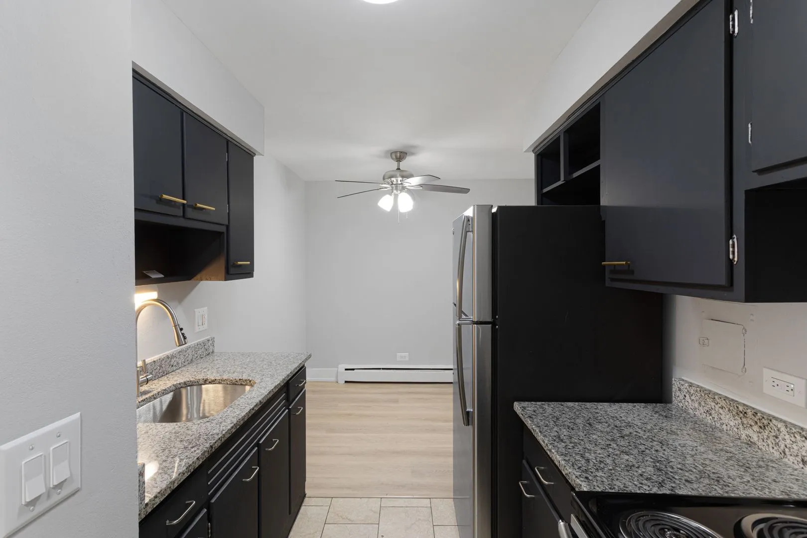 6021 N Winthrop Ave, ,  60660, USA 60660-unit#207-Chicago-IL