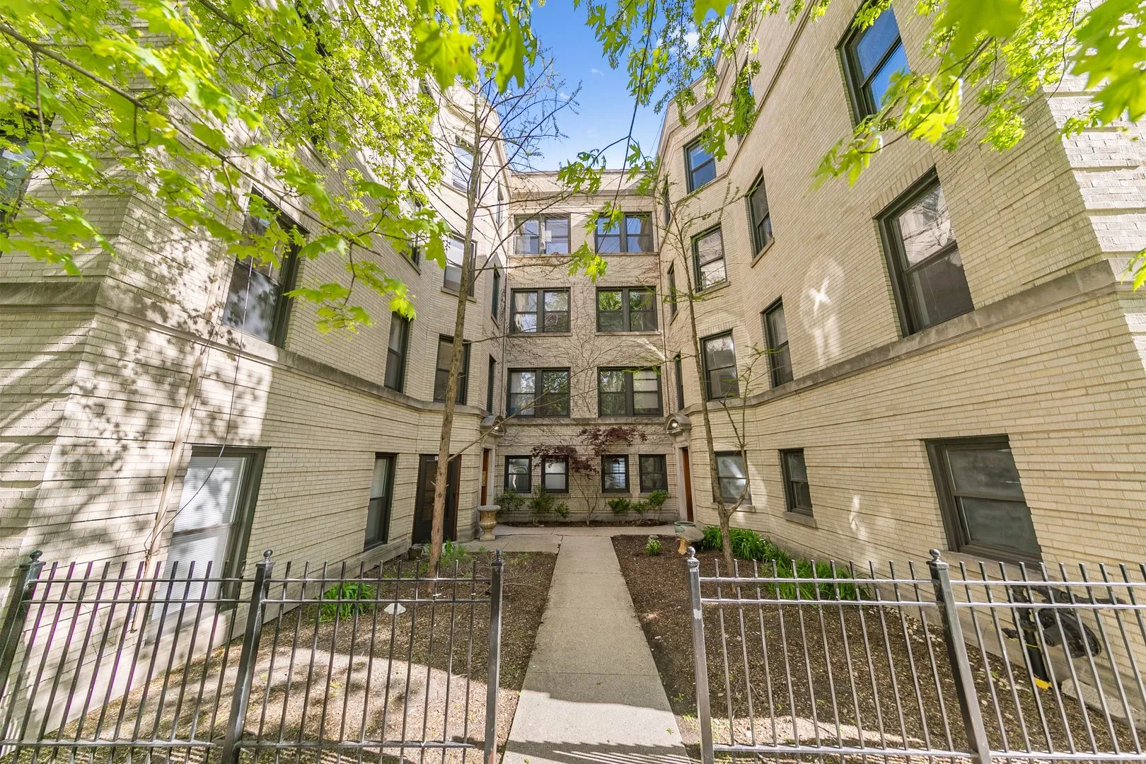 7501 N Eastlake Terrace, ,  60626, USA 60626-unit#2-Chicago-IL