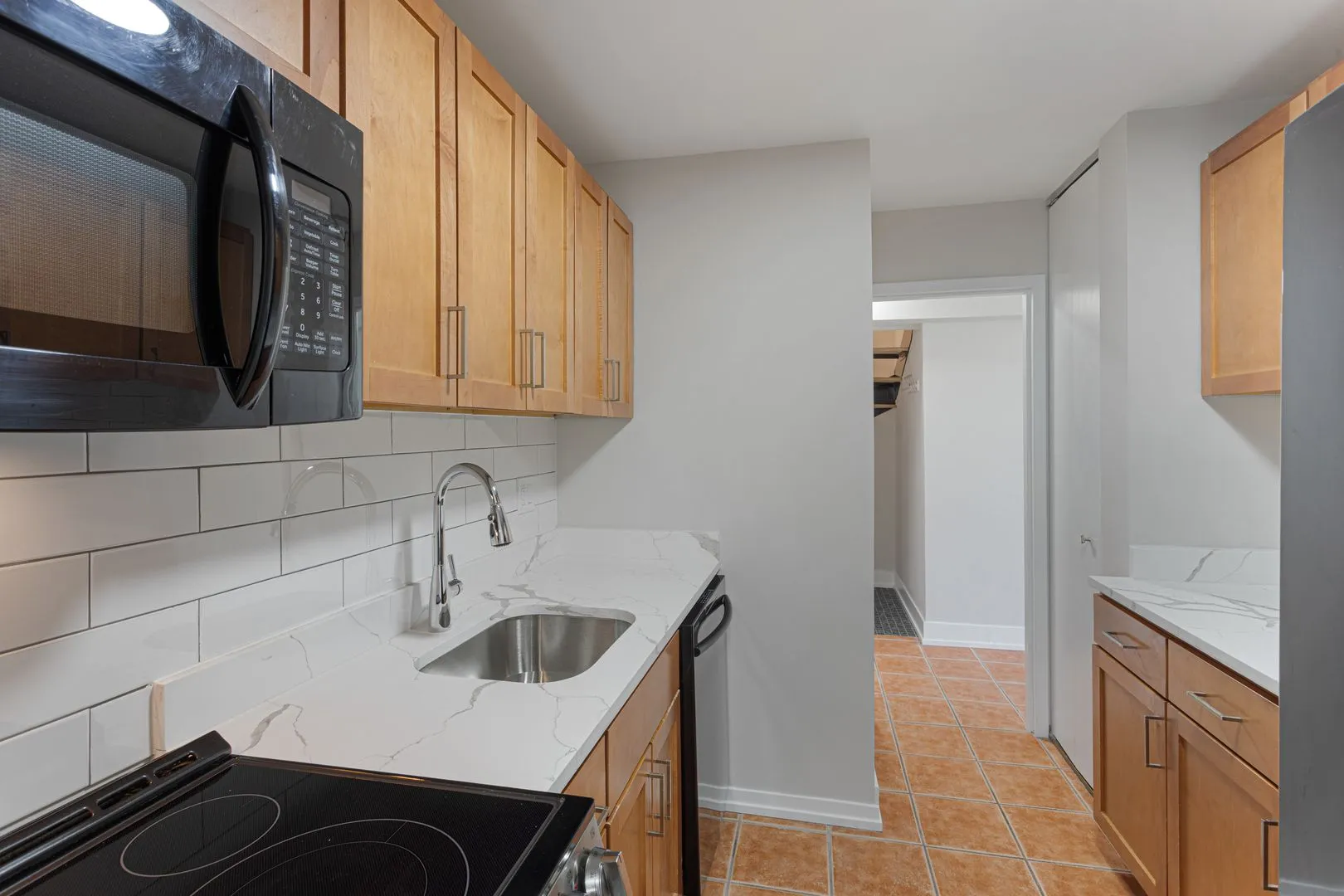 6166 N Sheridan Rd, , 60660, USA 60660-unit#20E-Chicago-IL