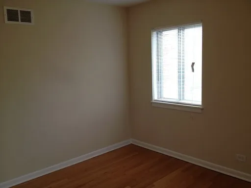 1942 Linden Ave, ,  60035, USA 60035-unit#D-Highland Park-IL